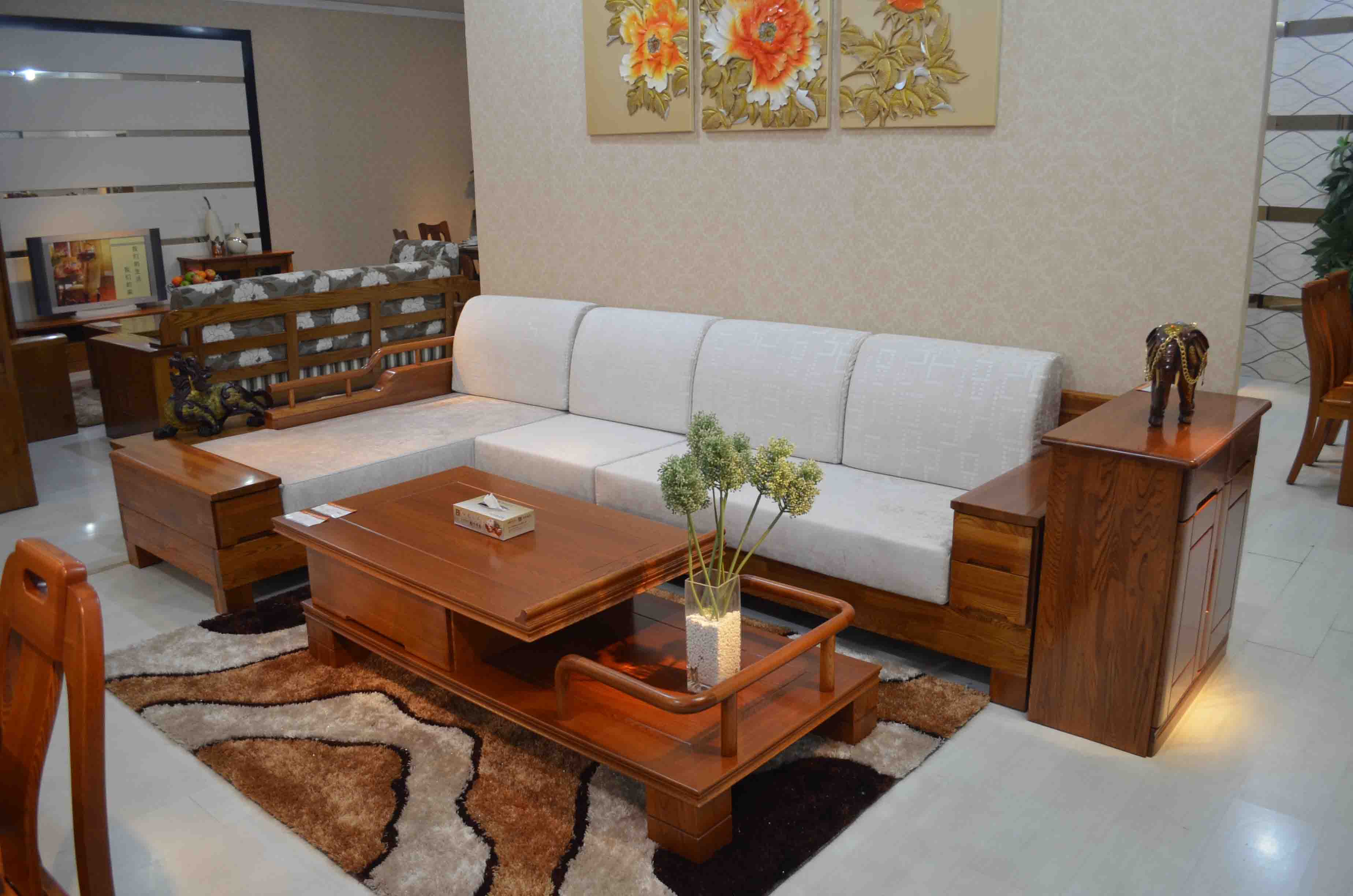 家具生產(chǎn)旺季來臨 家具企業(yè)開始展開普工&ldquo;爭(zhēng)奪戰(zhàn)&rdquo;_裝修保障網(wǎng)